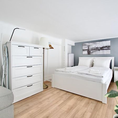 Studio Apartments By Hi5- Cozy Studio Budapest Ngoại thất bức ảnh